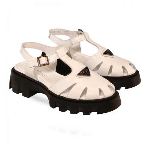 Moteriški atviri bateliai