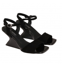 Moteriškos basutės