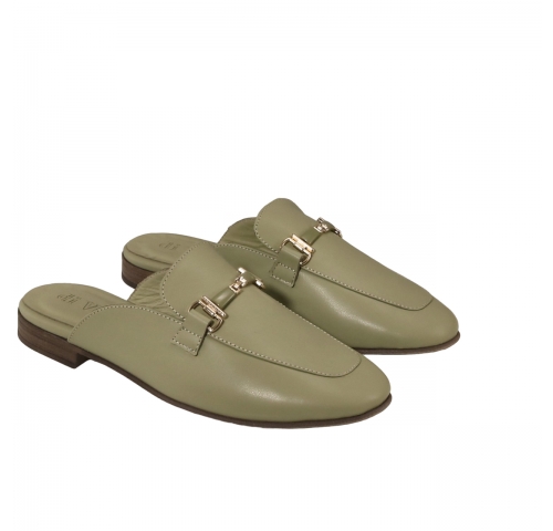 Moteriškos basutės