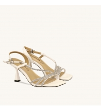 Moteriškos basutės