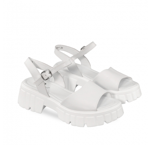 Moteriškos basutės