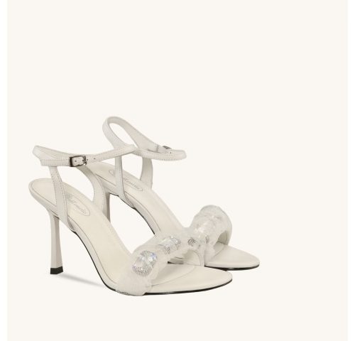 Moteriškos basutės