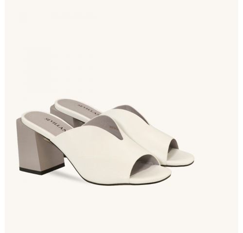 Moteriškos basutės